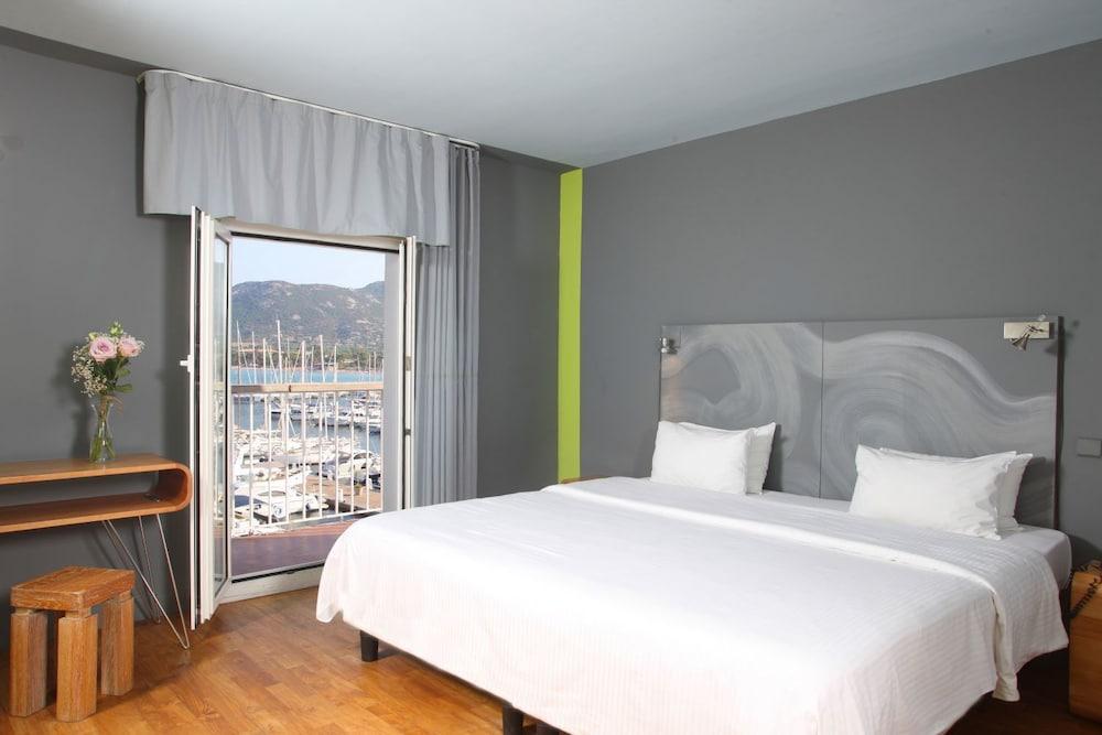 Hotel Balanea Calvi  Exteriör bild